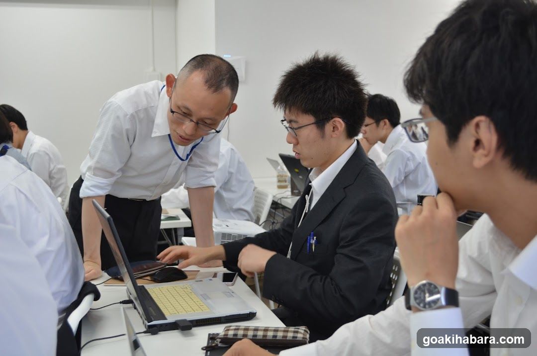 Tokyo IT School Mishka Frede