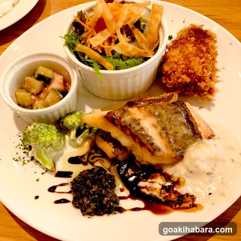 EMONS CAFE