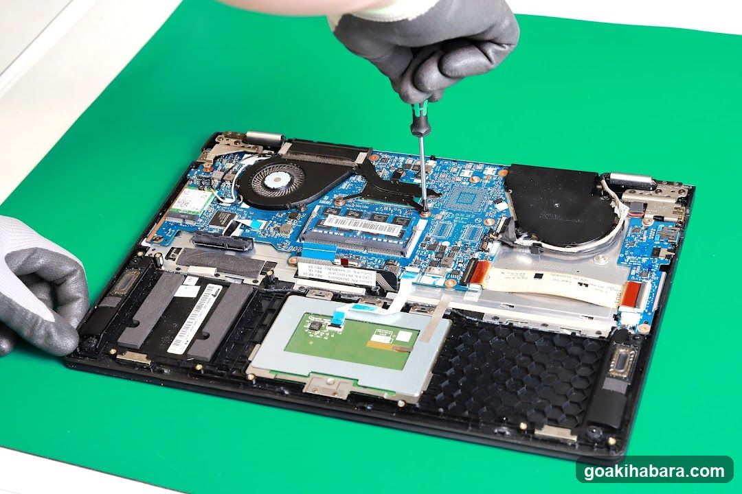 PC Fixs Akihabara