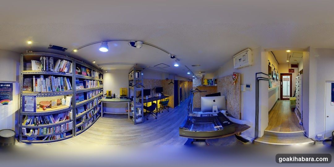 ギークライブラリー秋葉原
