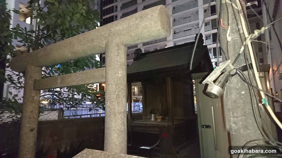 Hanabusa Inari Shrine