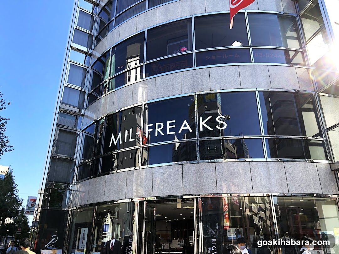 MIL-FREAKS