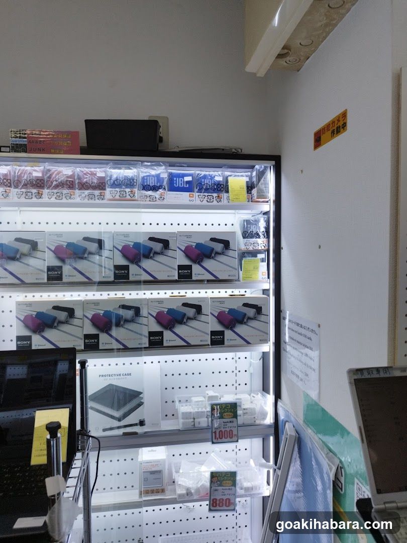 モバデコ秋葉原本店