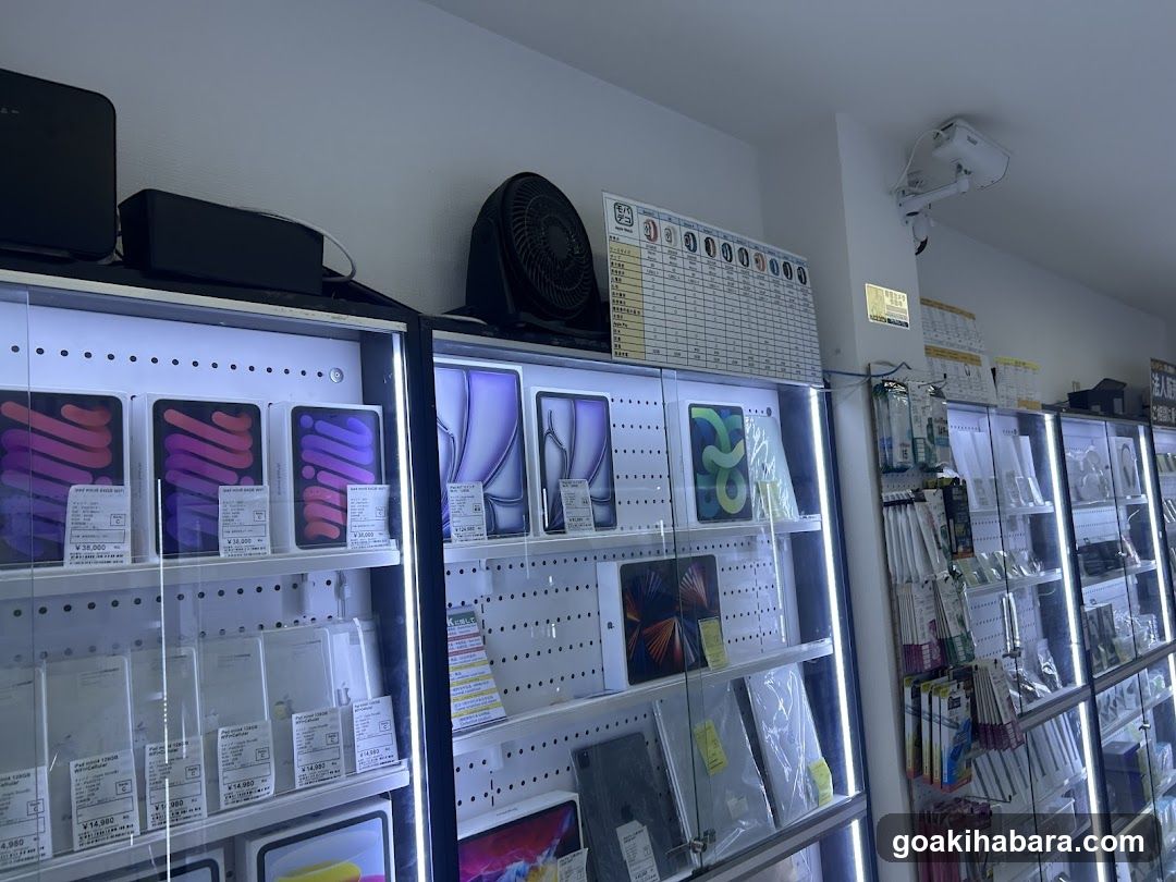 モバデコ秋葉原本店