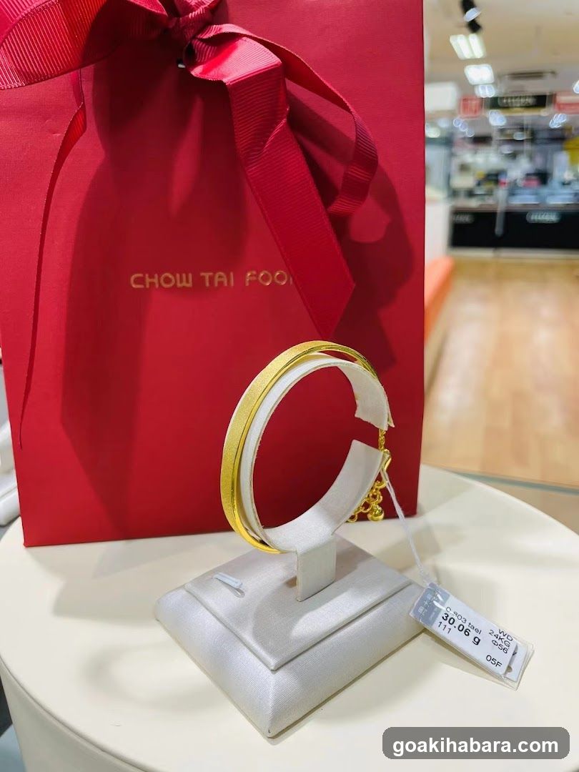 Chow Tai Fook Laox Akihabara
