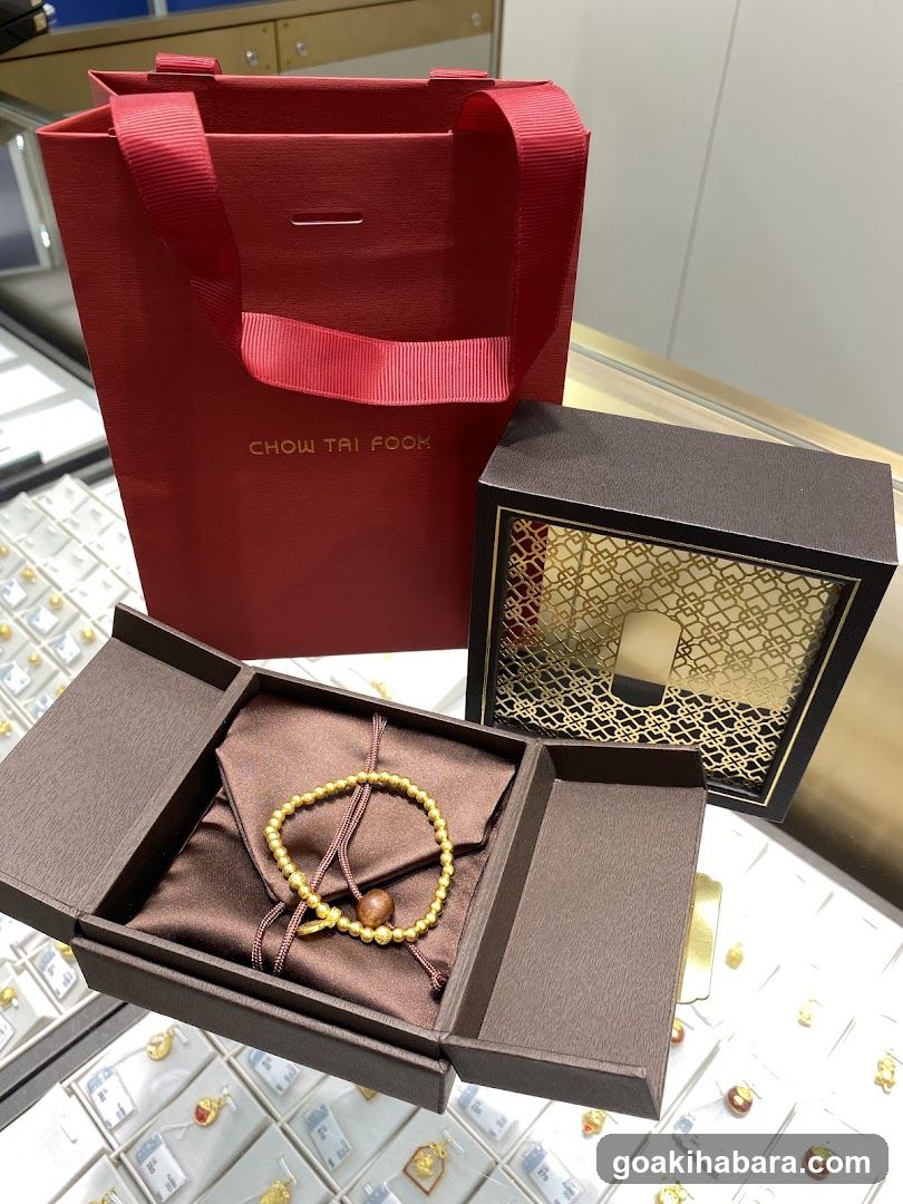 Chow Tai Fook Laox Akihabara