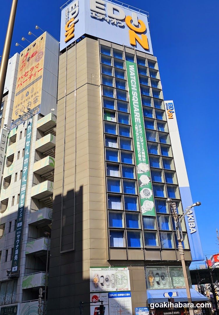 WATCH SQUARE (EDION AKIBA)