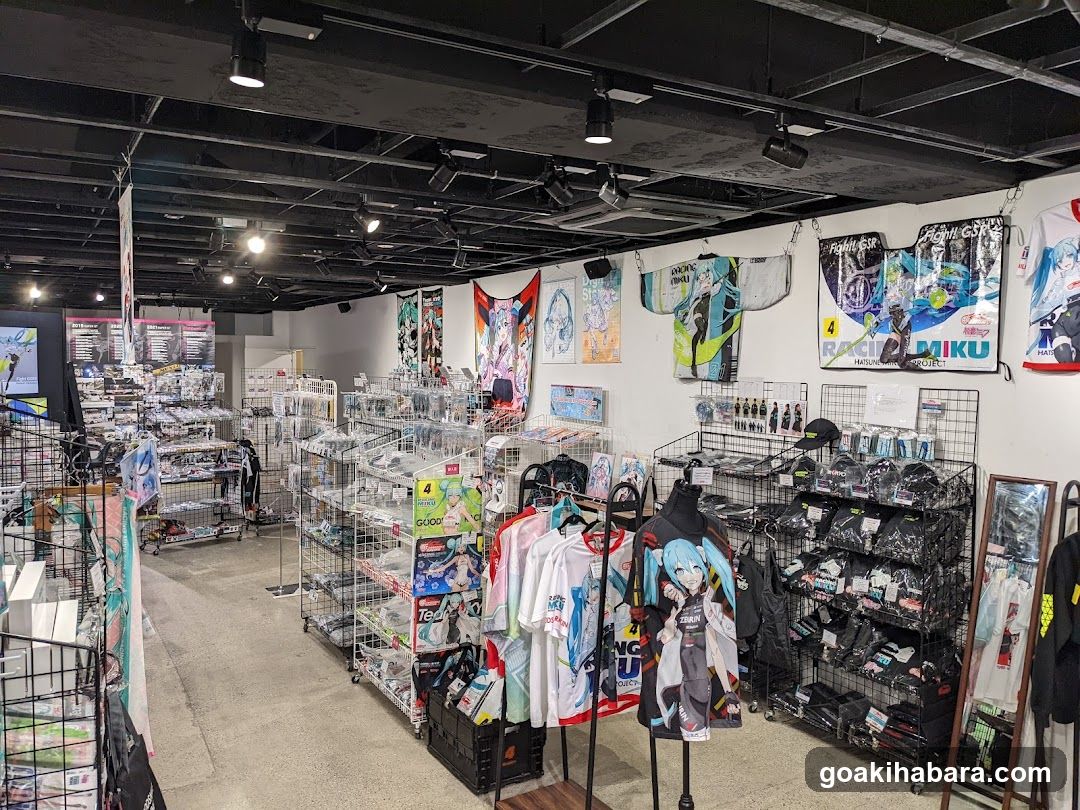 Akiba CO Gallery