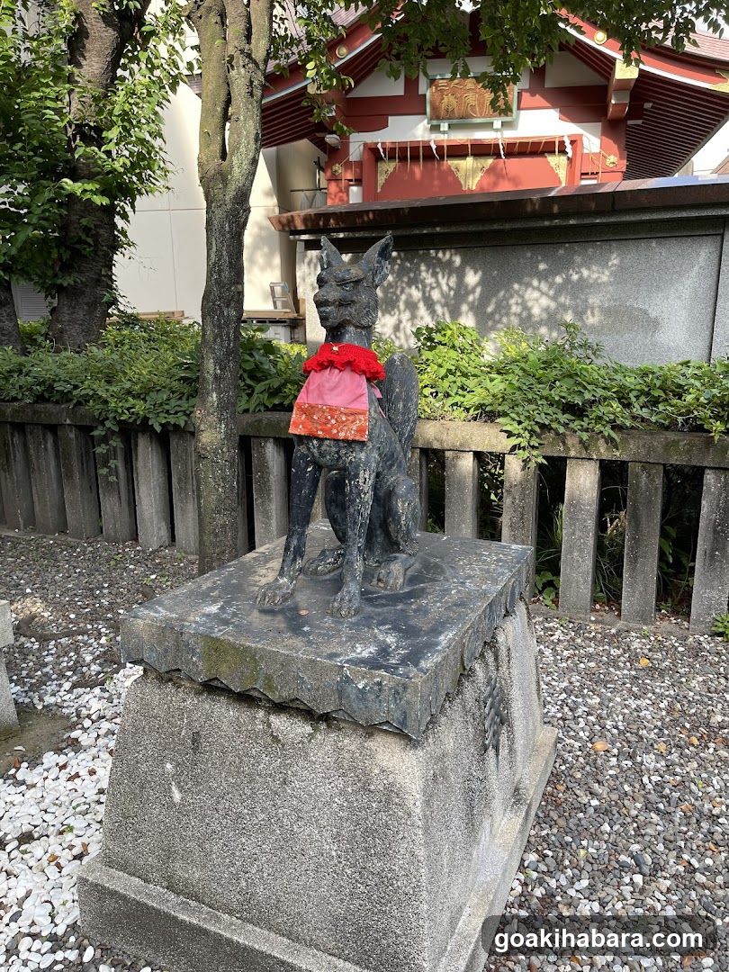 Suehiroinari Shrine