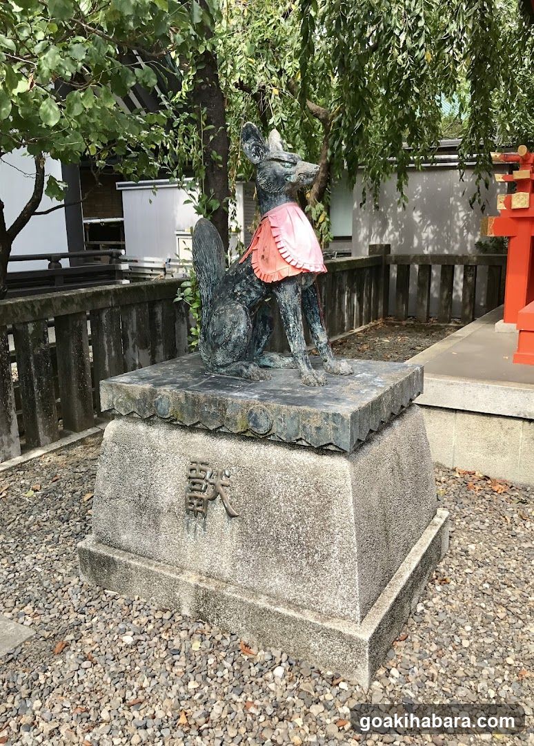 Suehiroinari Shrine