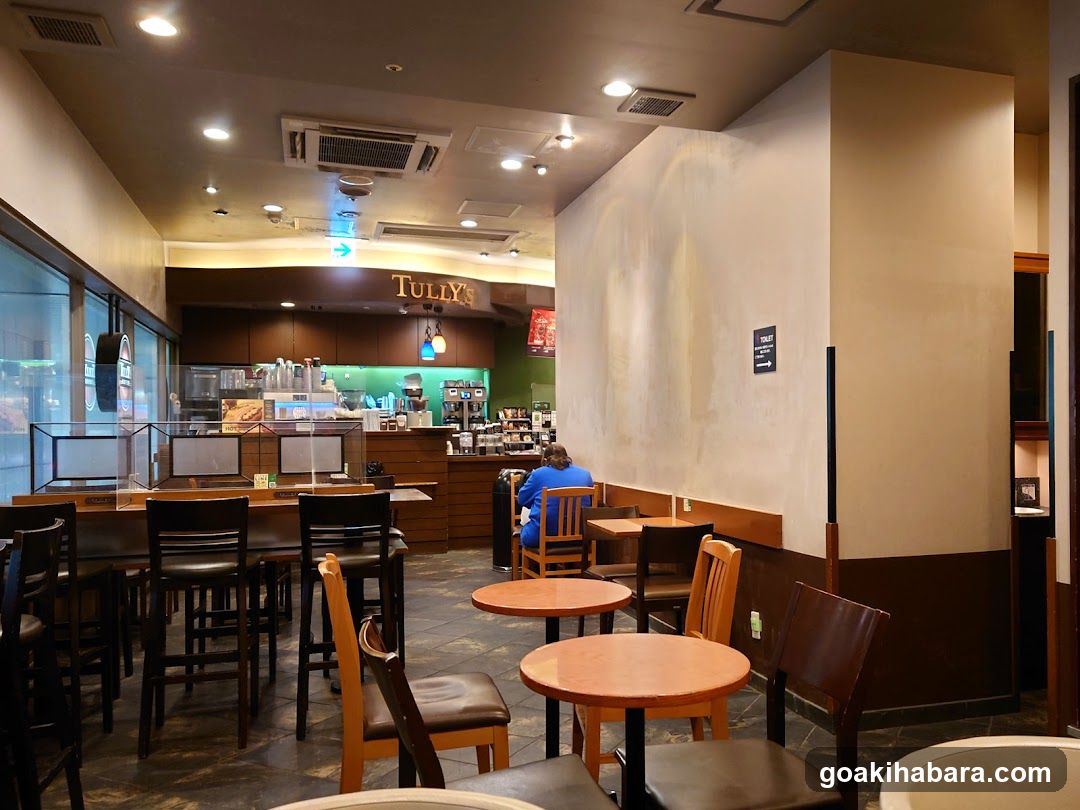 Tully's Coffee Interior
