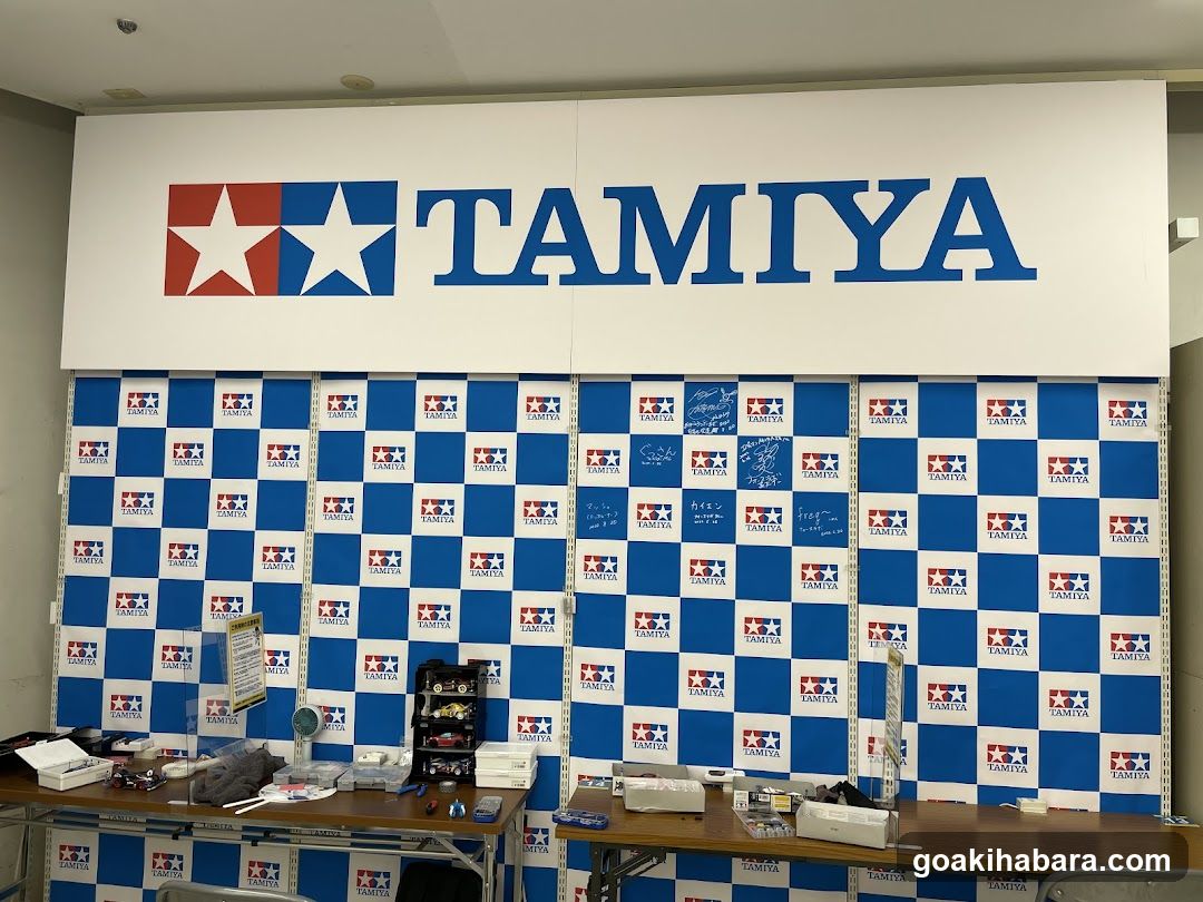 Tamiya Display Booth