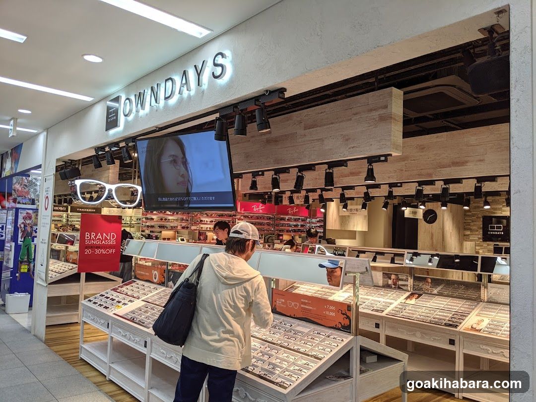 Optical Store Interior Display