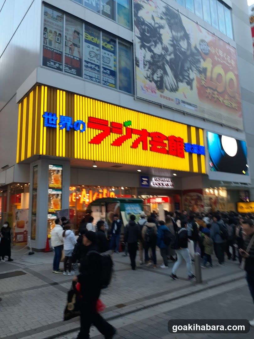 Radio Cafe exterior
