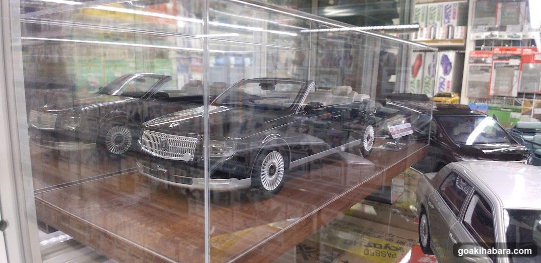 Model Car Display Case