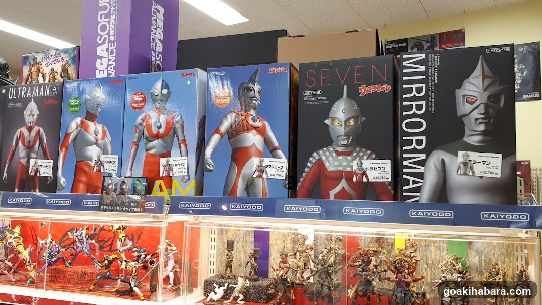 Ultraman and Kaiyodo Merchandise Display