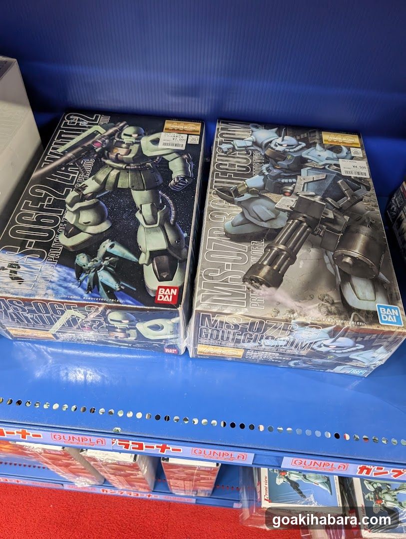 Model Kit Display Shelf