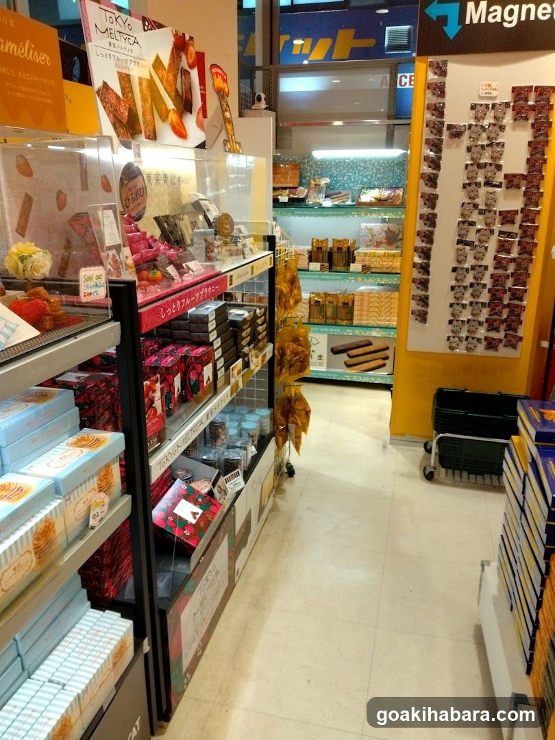 Tokyo Melica Snack Shop Interior