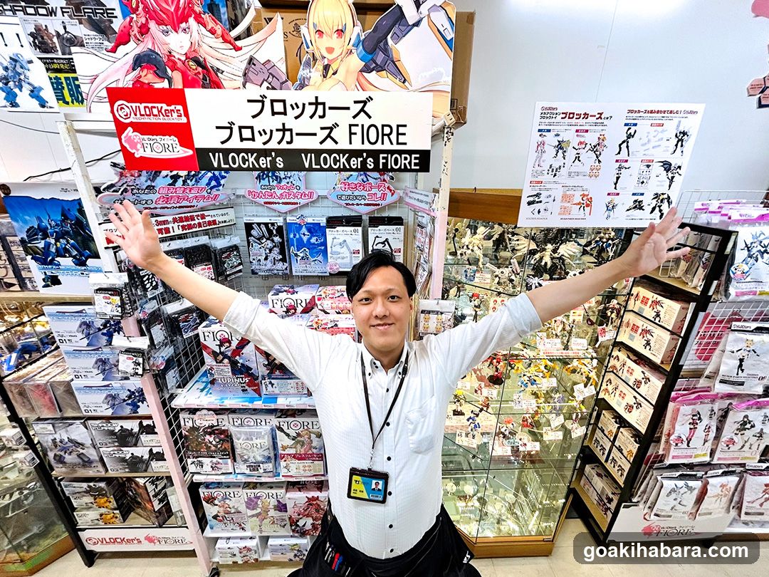 VLOCKER's FIORE Store Interior