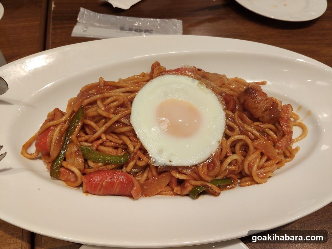 Fried Egg Noodles with Vegetables