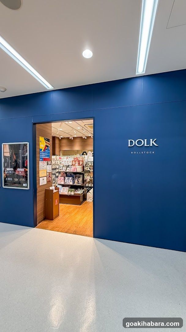 DOLK / Dollstock