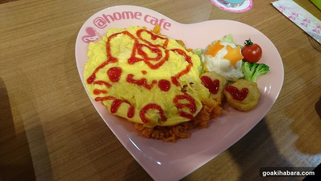 Home Cafe Heart-Shaped Omelette Dish