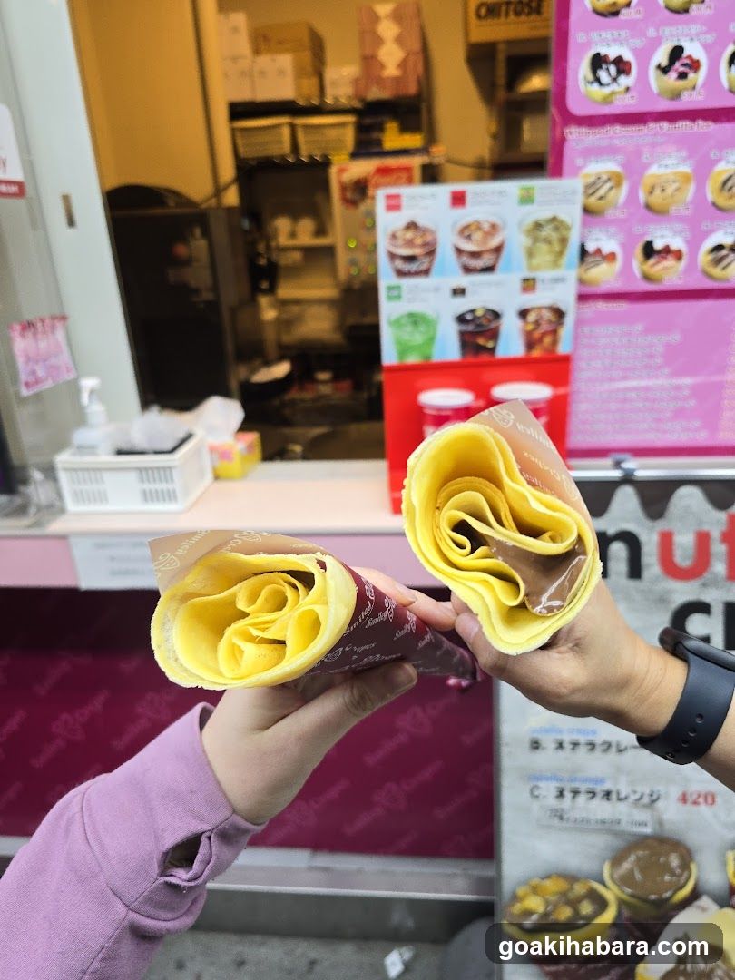 Roll Crepe Display