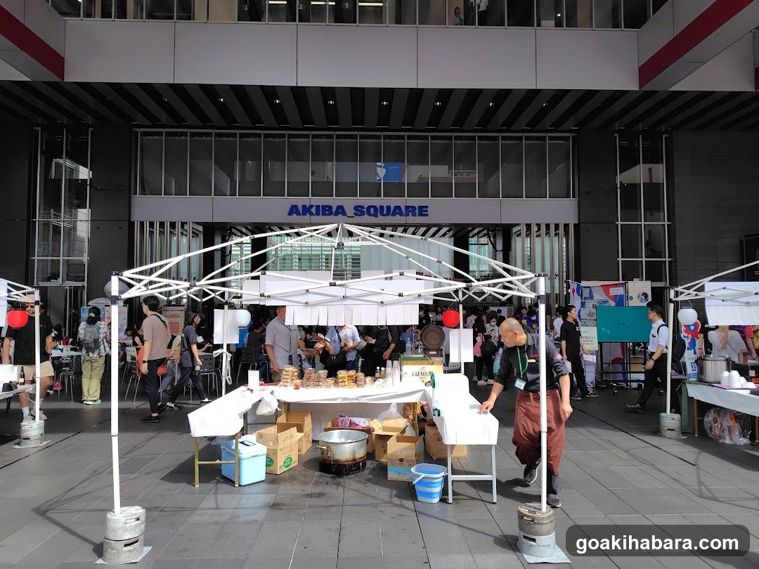 AKIBA SQUARE Outdoor Market