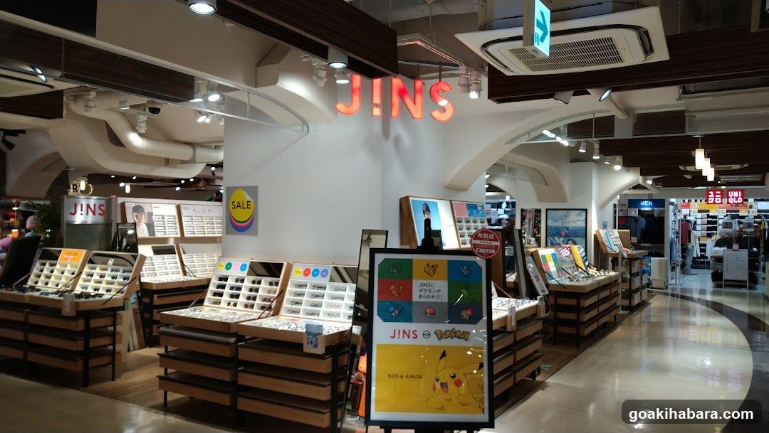 JINS Optics Store Interior