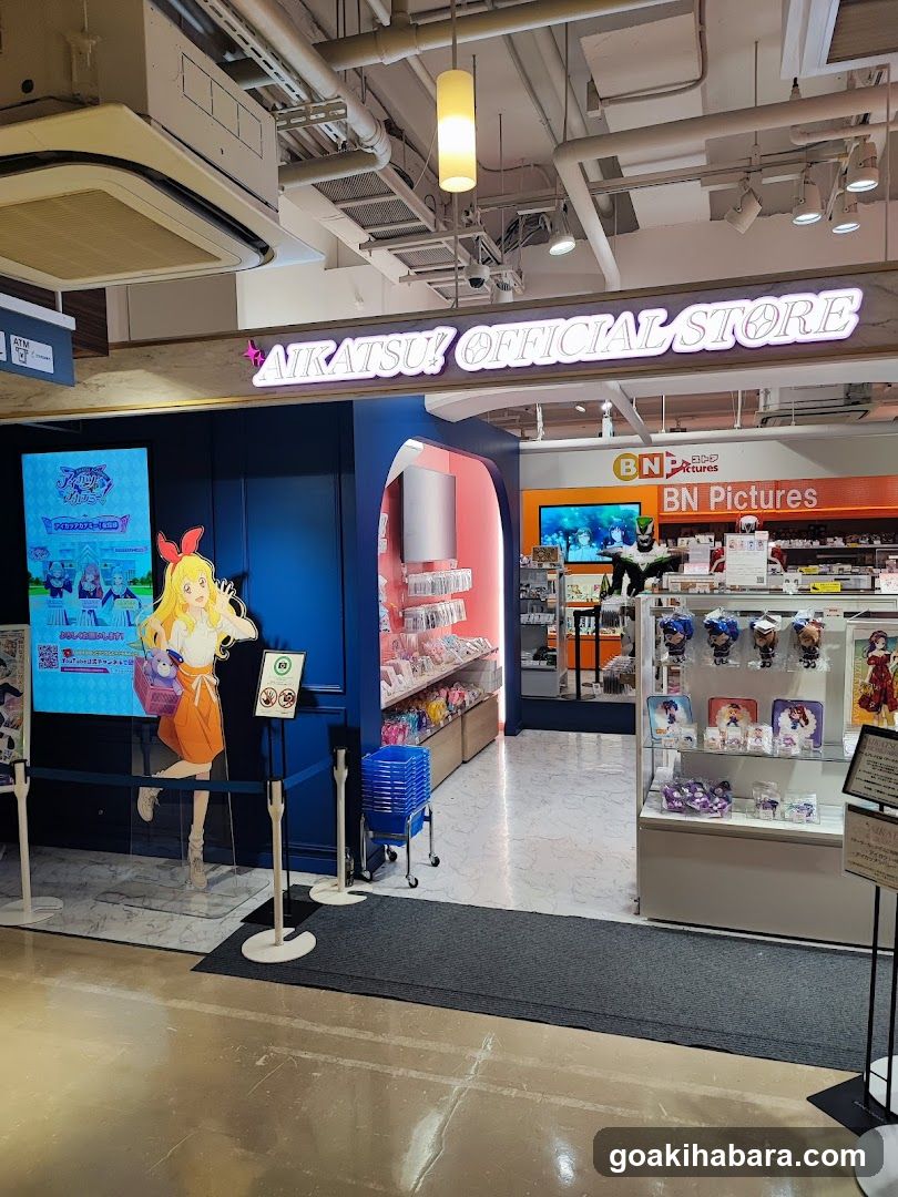 Aikatsu Official Store Interior
