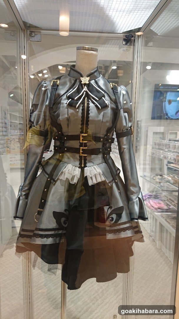 Lolita Fashion Display