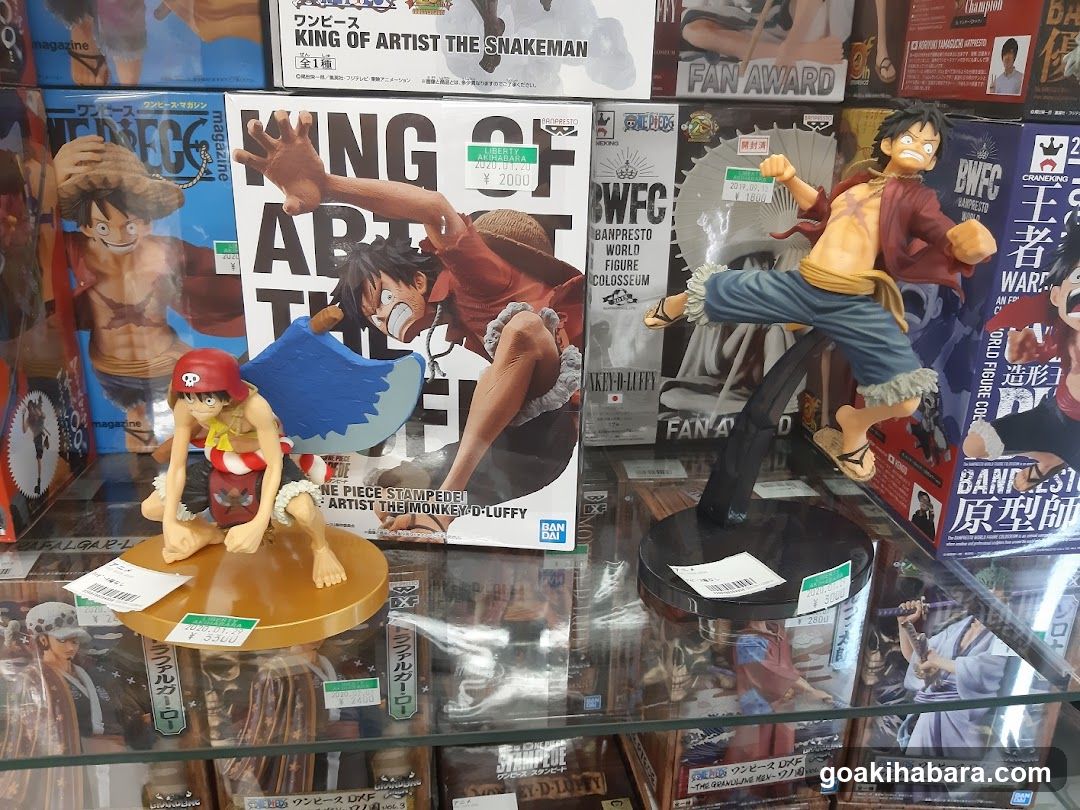 One Piece Figure Display