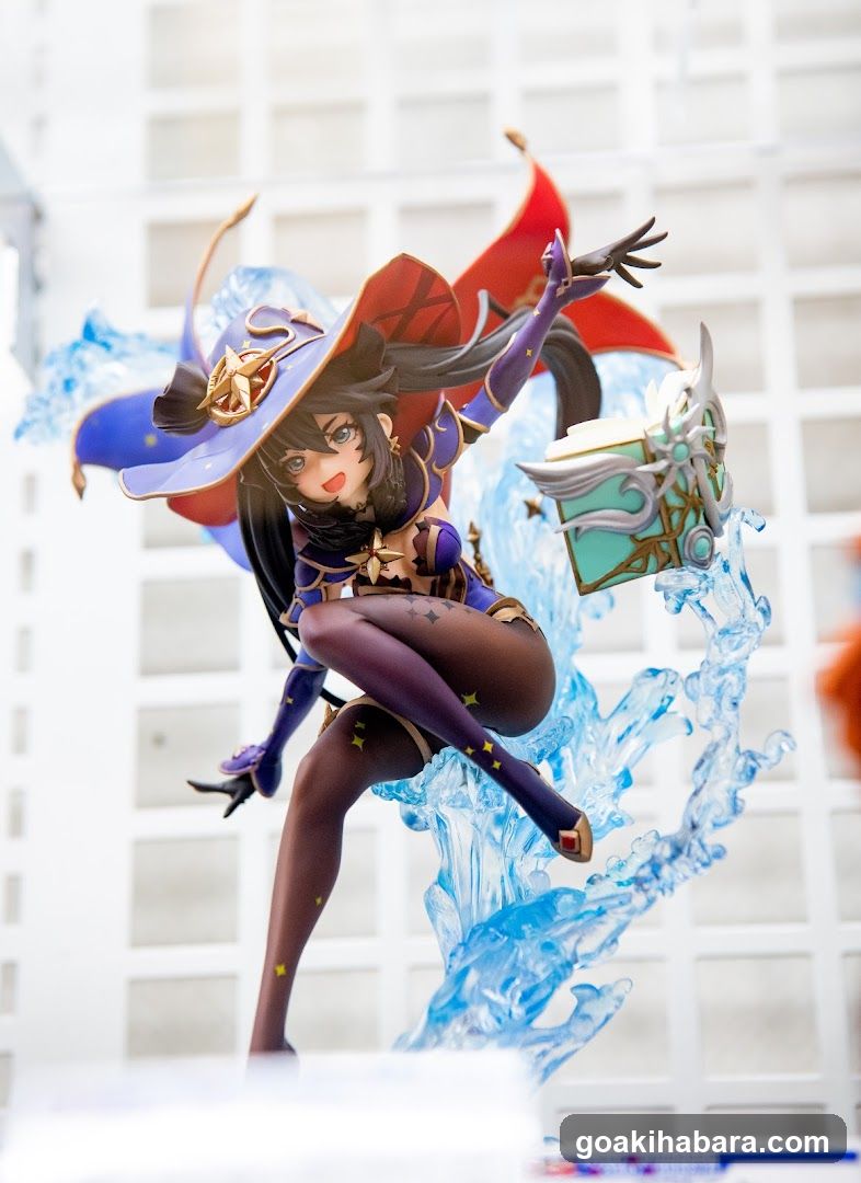 Genshin Impact Mona Statue