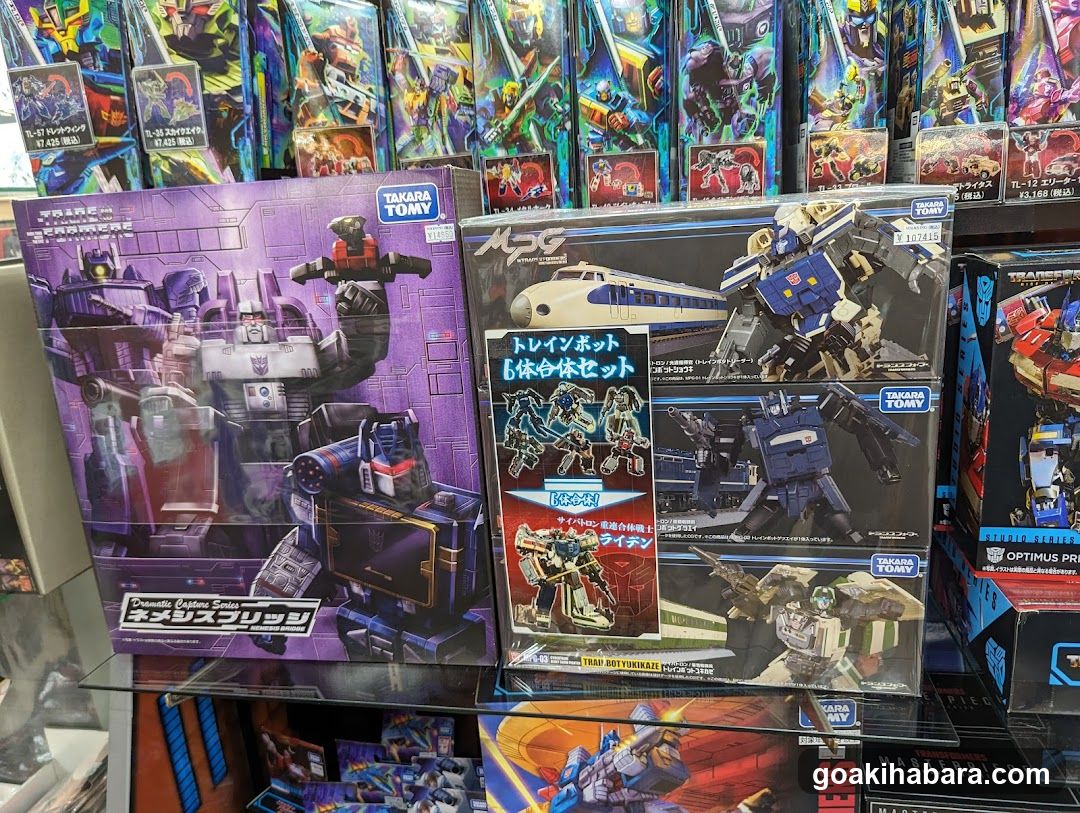Transformers toy display