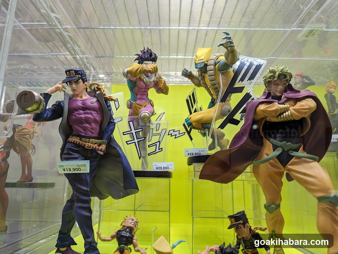 JoJo's Bizarre Adventure Figure Display