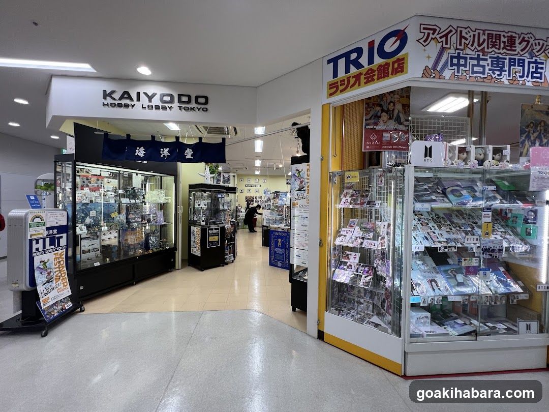 Hobby Lobby Tokyo and Trio Storefronts