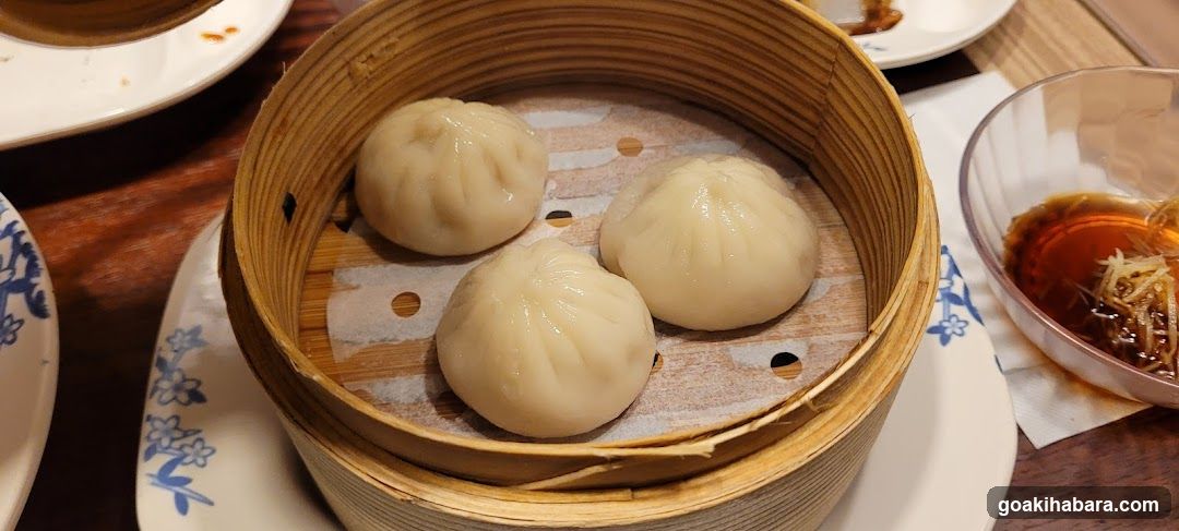 Steamed Buns in Bamboo Steamer