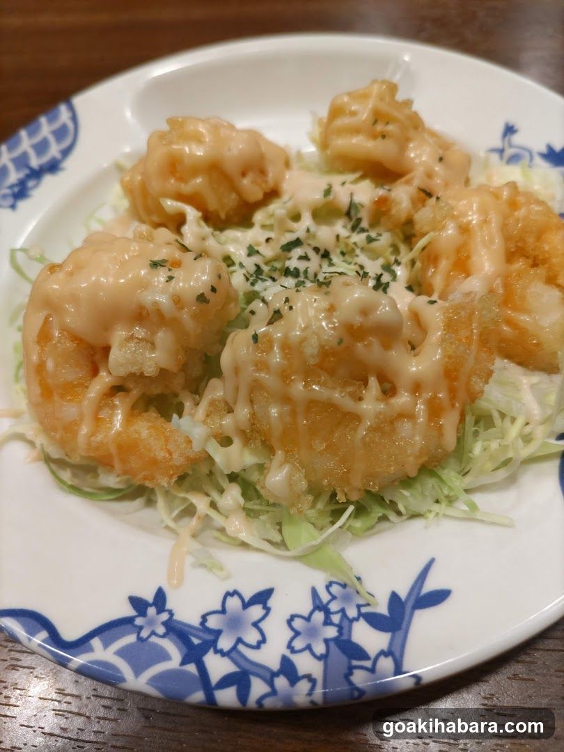 Fried Shrimp with Sauce and Cabbage Salad