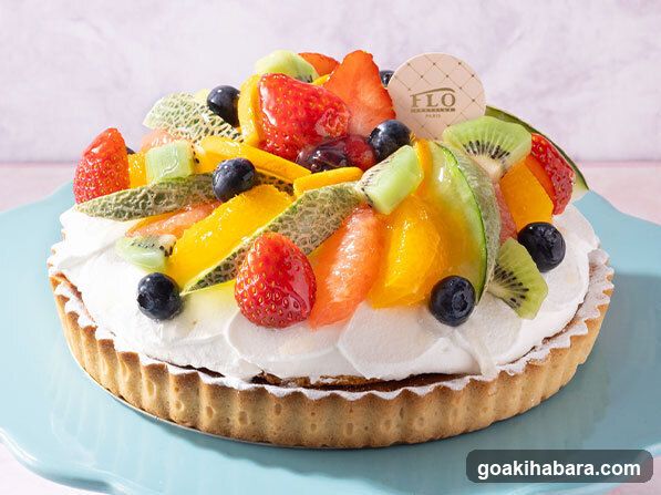 Fruit Tart with Fresh Berries and Kiwi