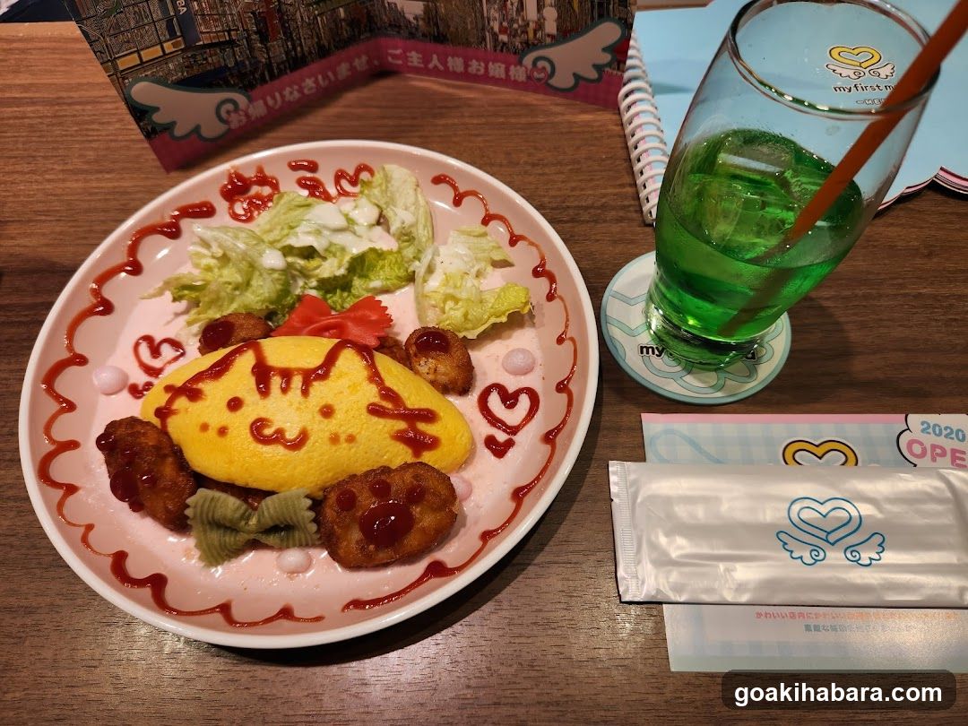 Omelette with Cat Face and Side Dishes