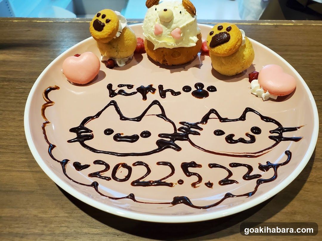 Cat-themed dessert plate with date