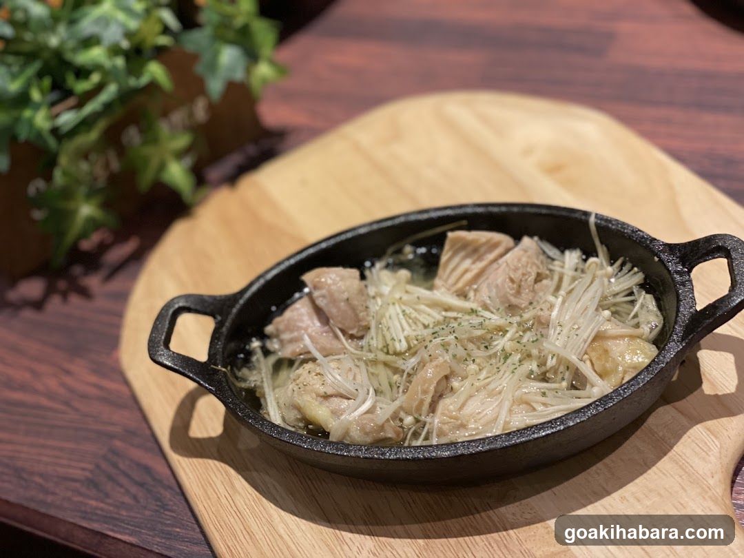 Enoki Mushroom and Chicken Hot Pot