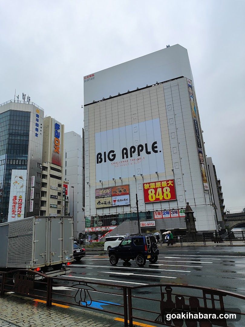 Big Apple Building Exterior