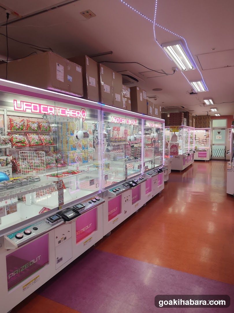 UFO Catcher Arcade Interior