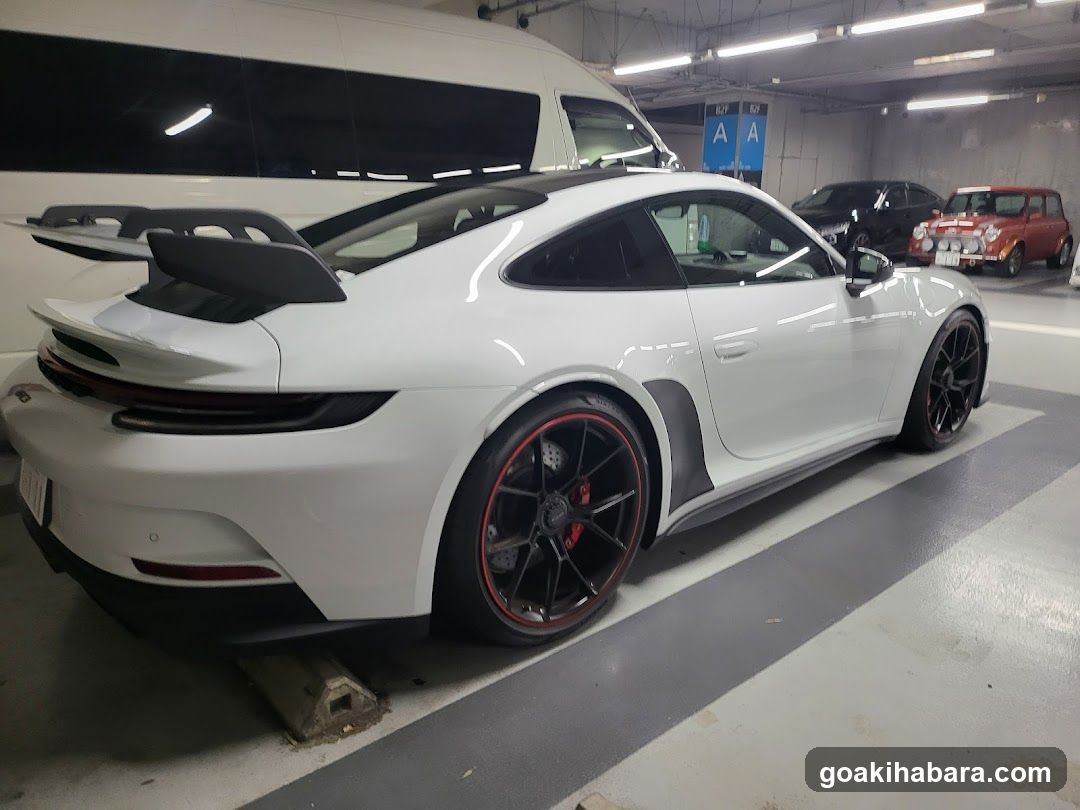 White Porsche 911 GT3 in Parking Garage