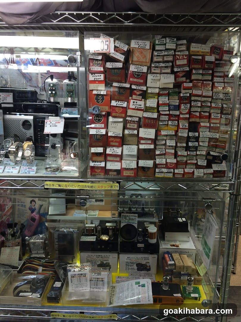 Electronics and Parts Display Shelf