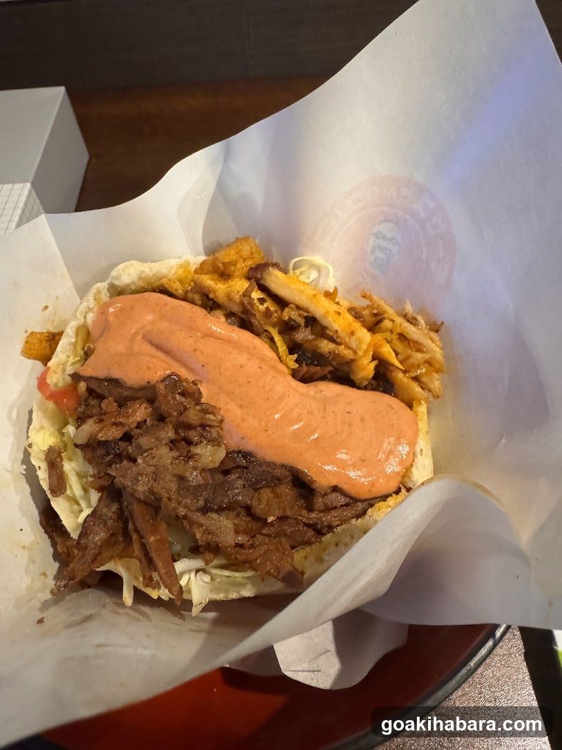 Shawarma Sandwich with Sauce