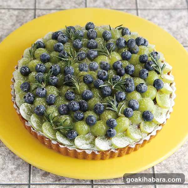 Grape and Blueberry Tart