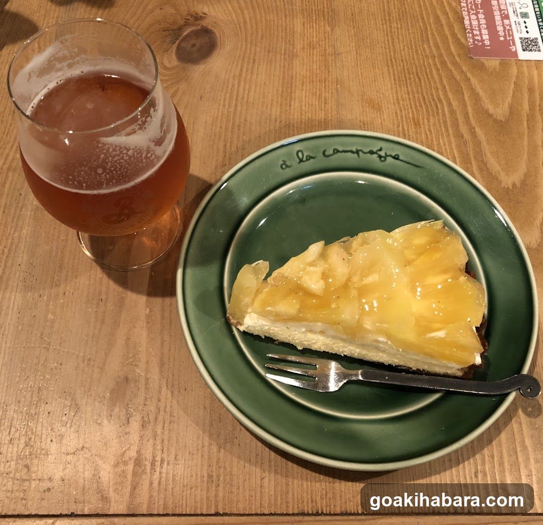 Pineapple Cheesecake and Drink