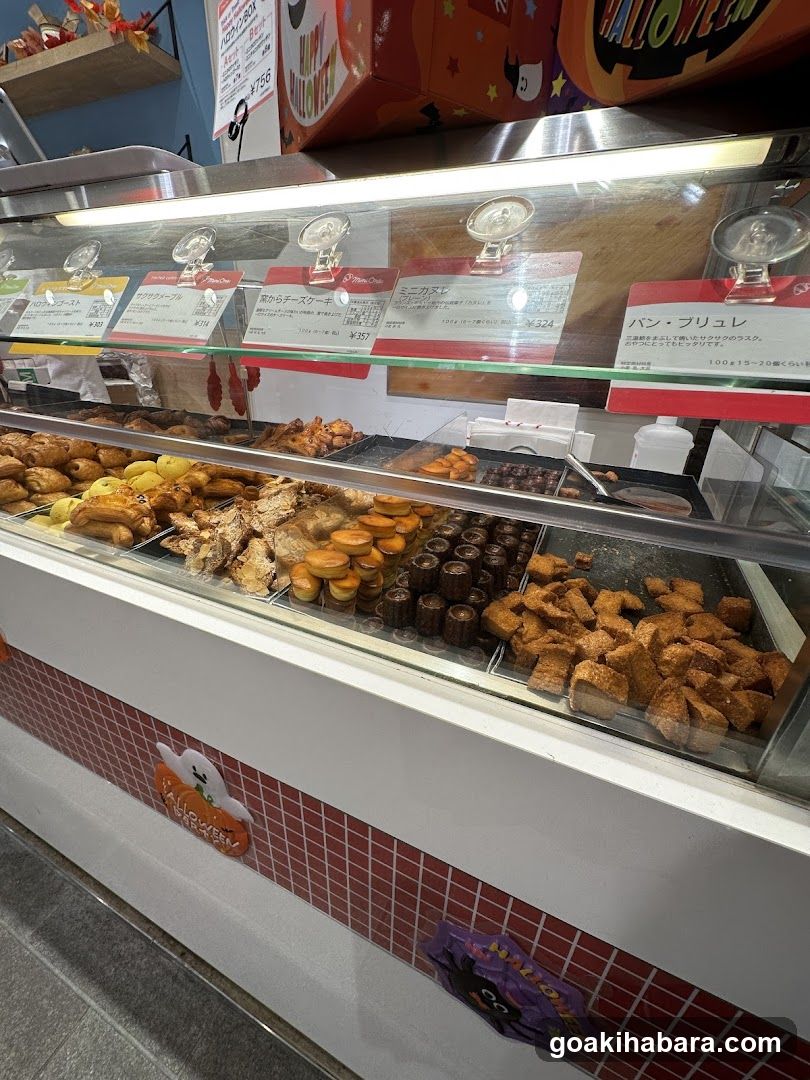 Dessert Display Case
